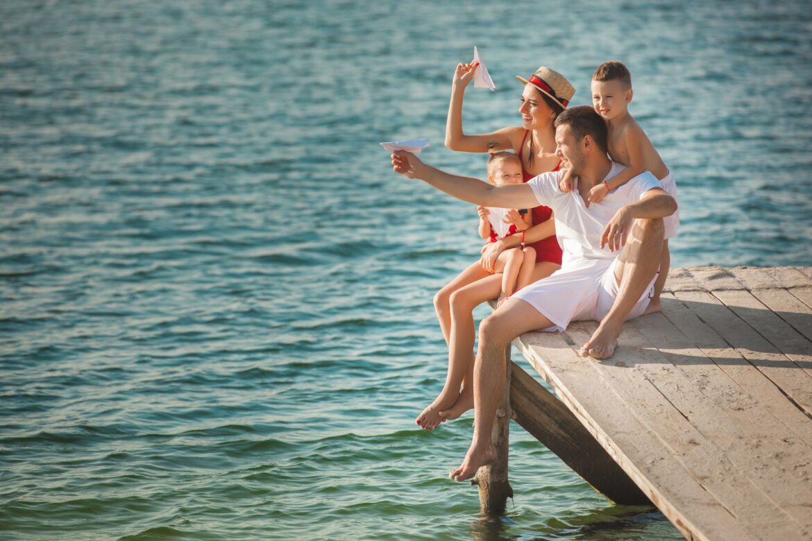 Familienurlaub am See: Warum Österreich für entspannte Tage mit Kindern gut funktioniert